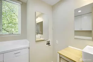 2700 4th Ave, Seattle, WA 98121 - Photo 15