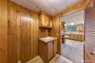 802 Hazzle Ct, Coupeville, WA 98239 - Photo 13