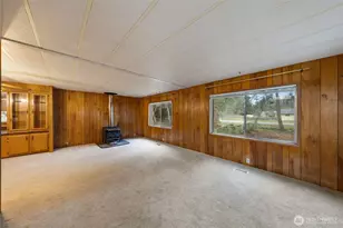 802 Hazzle Ct, Coupeville, WA 98239 - Photo 19