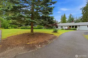 10612 Lake Steilacoom Dr SW, Lakewood, WA 98498 - Photo 5