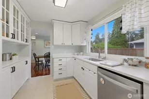 10612 Lake Steilacoom Dr SW, Lakewood, WA 98498 - Photo 25
