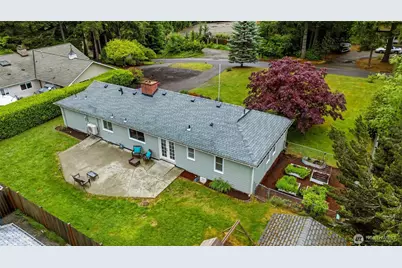 10612 Lake Steilacoom Drive SW, Lakewood, WA 98498 - Photo 37