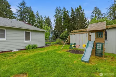 10612 Lake Steilacoom Drive SW, Lakewood, WA 98498 - Photo 35