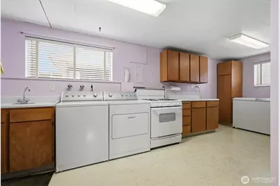 1208 S 28th Avenue, Yakima, WA 98902 - Photo 13