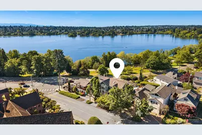 2112 N 64th Street, Seattle, WA 98103 - Photo 3