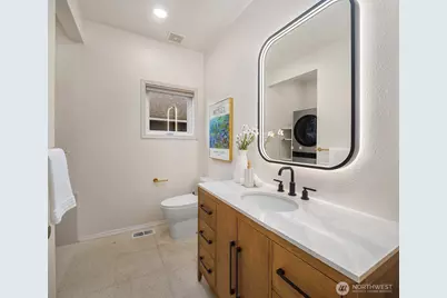 2112 N 64th Street, Seattle, WA 98103 - Photo 19