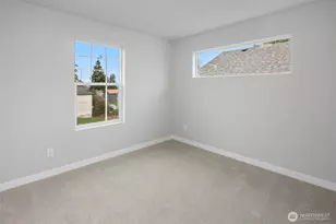 586 SW 97th St, Seattle, WA 98106 - Photo 19