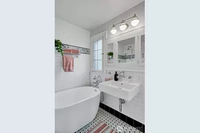 3601 E Cherry Street, Seattle, WA 98122 - Photo 25