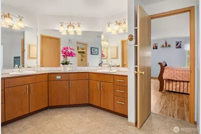 11426 81st Place S, Seattle, WA 98178 - Photo 15