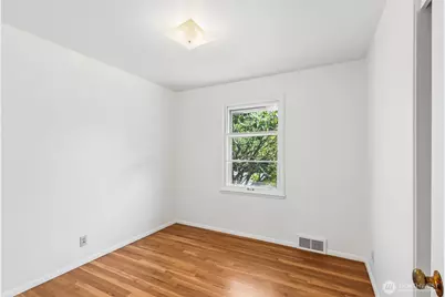 14205 11th Avenue SW, Burien, WA 98166 - Photo 15