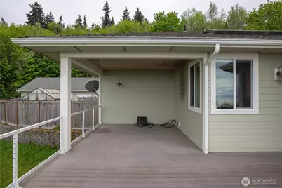 975 E Simmons Road, Port Angeles, WA 98362 - Photo 25