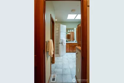 975 E Simmons Road, Port Angeles, WA 98362 - Photo 17