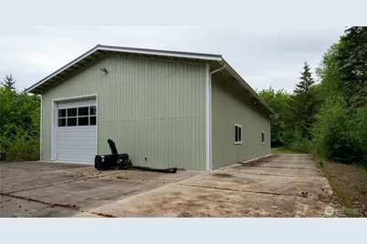 975 E Simmons Road, Port Angeles, WA 98362 - Photo 39