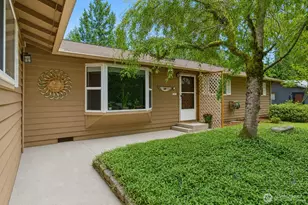 31032 228th Ave SE, Black Diamond, WA 98010 - Photo 3
