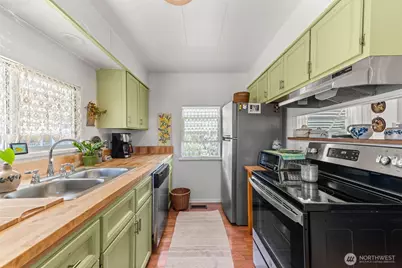 3702 Hunt Street NW #23, Gig Harbor, WA 98335 - Photo 5