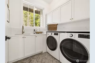 26030 NE 29th Place, Redmond, WA 98053 - Photo 25