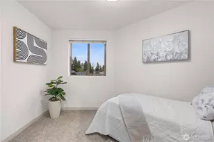 12002 Greenwood Ave N, Seattle, WA 98133 - Photo 19