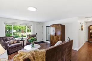 12841 NE 113th St, Kirkland, WA 98033 - Photo 11
