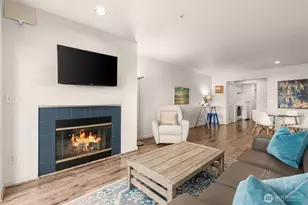 1504 Aurora Ave N, Seattle, WA 98109 - Photo 9