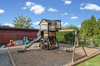 284 S 2nd Street, Buckley, WA 98321 - Photo 25