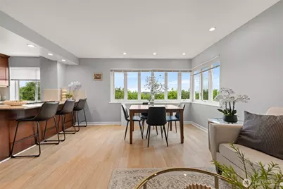 1800 Taylor Avenue N #210, Seattle, WA 98109 - Photo 5