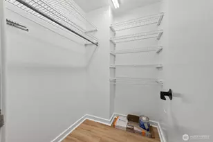 1800 Taylor Ave N, Seattle, WA 98109 - Photo 17