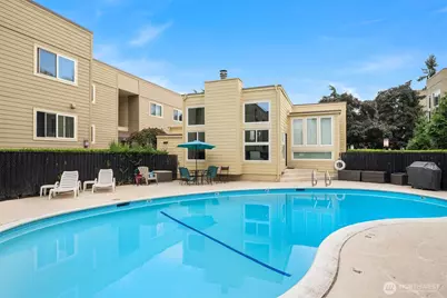 5834 NE 75th Street #B202, Seattle, WA 98115 - Photo 25