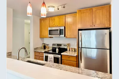 5834 NE 75th Street #B202, Seattle, WA 98115 - Photo 13