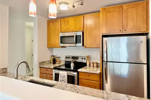 5834 NE 75th St, Seattle, WA 98115 - Photo 13