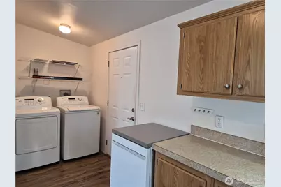 411 W Grove Street #F, Shelton, WA 98584 - Photo 7