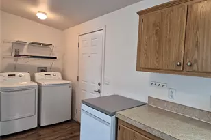 411 W Grove St, Shelton, WA 98584 - Photo 7