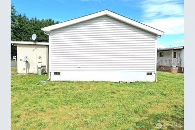 411 W Grove Street #F, Shelton, WA 98584 - Photo 3