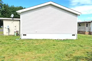 411 W Grove St, Shelton, WA 98584 - Photo 3