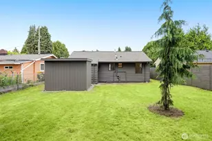 12235 43rd Ave S, Seattle, WA 98178 - Photo 15