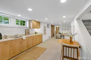 233 36th Ave E, Seattle, WA 98112 - Photo 31