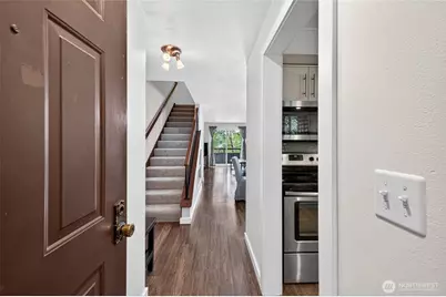 140 Summit Avenue N #B5, Kent, WA 98030 - Photo 3