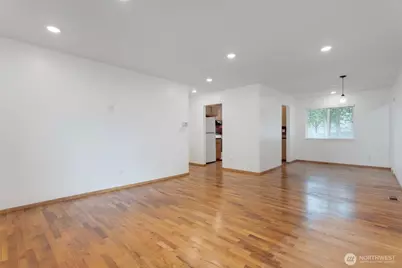 2002 Cascade Place W, University Place, WA 98466 - Photo 7