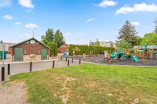 2002 Cascade Pl W, University Place, WA 98466 - Photo 39