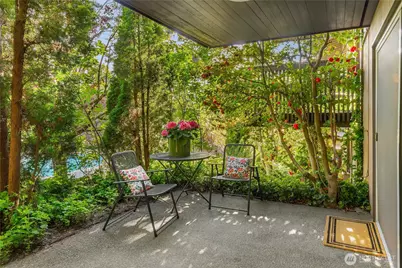 1425 S Puget Drive #I 2, Renton, WA 98055 - Photo 1