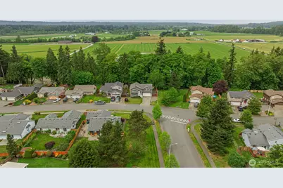 20112 44th Drive NE, Arlington, WA 98223 - Photo 39