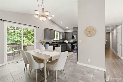 20112 44th Drive NE, Arlington, WA 98223 - Photo 15