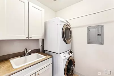 1501 Tacoma Avenue S #605, Tacoma, WA 98402 - Photo 17