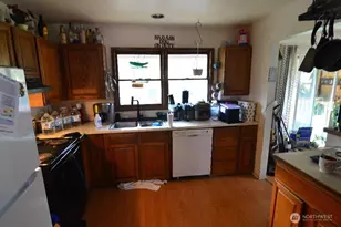 533 Reedway Way, Sedro Woolley, WA 98284 - Photo 3