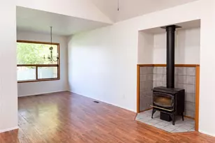515 Thistle St, Port Angeles, WA 98362 - Photo 3