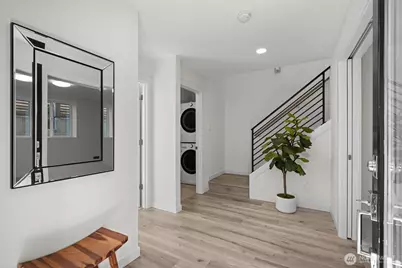 3011 30th Avenue W #A, Seattle, WA 98199 - Photo 3