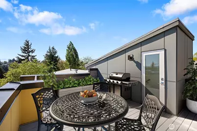 3011 30th Avenue W #A, Seattle, WA 98199 - Photo 35