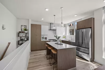 3011 30th Avenue W #A, Seattle, WA 98199 - Photo 11