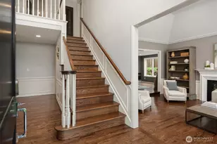 17206 SE 46th St, Bellevue, WA 98006 - Photo 3