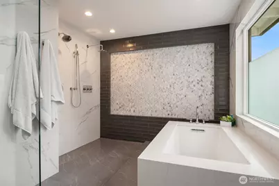 17206 SE 46th Street, Bellevue, WA 98006 - Photo 29