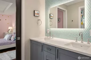 17206 SE 46th St, Bellevue, WA 98006 - Photo 21